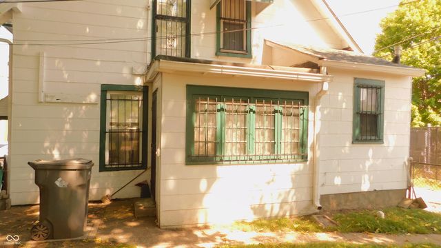 43 W 35th Street W, Indianapolis, IN 46208