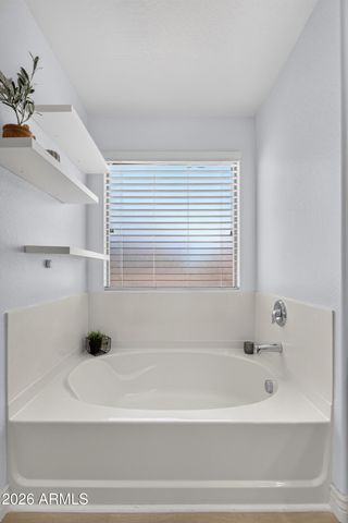 954 S DEERFIELD Lane, Gilbert, AZ 85296