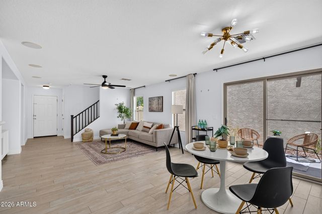 954 S DEERFIELD Lane, Gilbert, AZ 85296