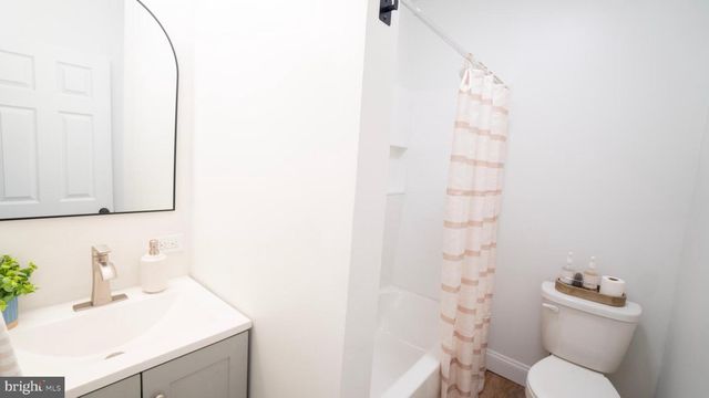 1619 NAUDAIN ST, Harrisburg, PA 17104