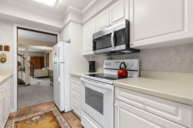 3172 Walden Ravines, Columbus, OH 43221