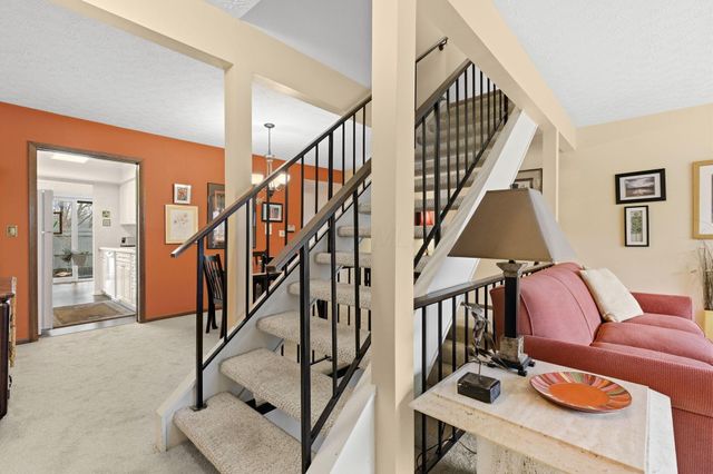 3172 Walden Ravines, Columbus, OH 43221