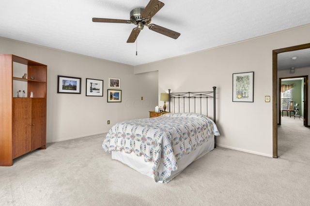 3172 Walden Ravines, Columbus, OH 43221