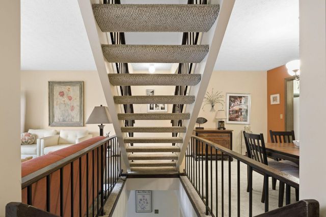 3172 Walden Ravines, Columbus, OH 43221