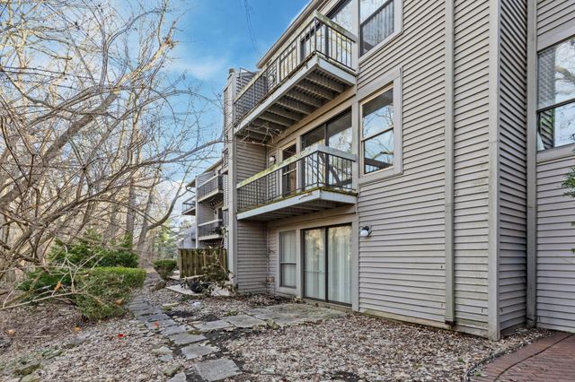 3172 Walden Ravines, Columbus, OH 43221