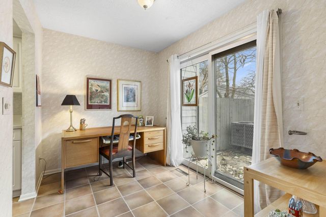 3172 Walden Ravines, Columbus, OH 43221