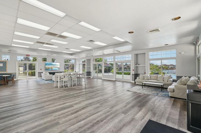 3157 Halyard Way, Elk Grove, CA 95758