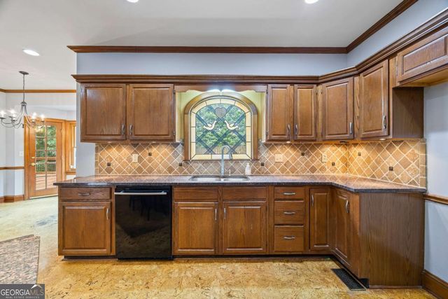 2551 Bexley Court, Snellville, GA 30078