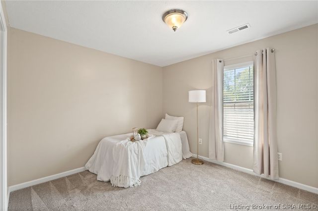 114 Colonial Drive, New Albany, IN 47150