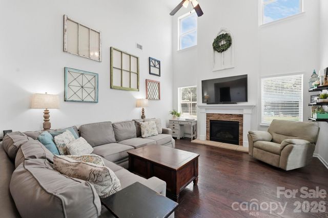 5917 Mcclintock Drive, Denver, NC 28037