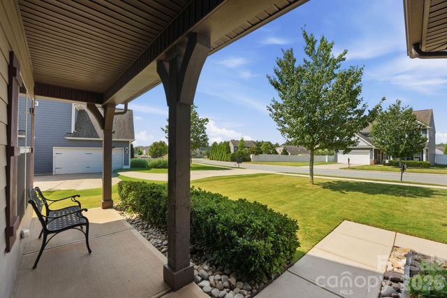 5917 Mcclintock Drive, Denver, NC 28037