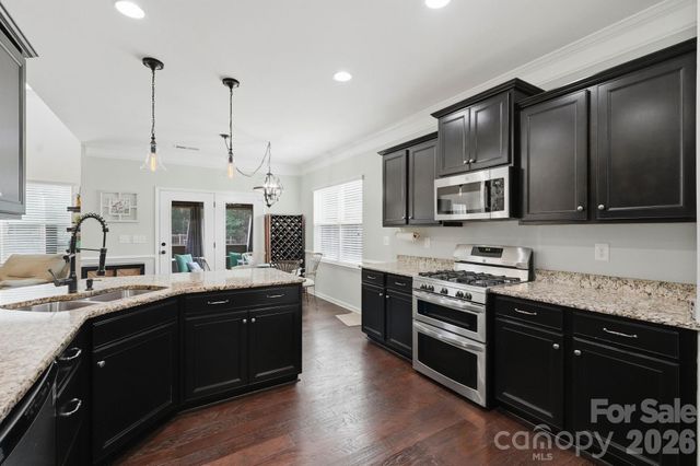 5917 Mcclintock Drive, Denver, NC 28037