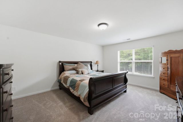 5917 Mcclintock Drive, Denver, NC 28037