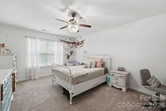 5917 Mcclintock Drive, Denver, NC 28037