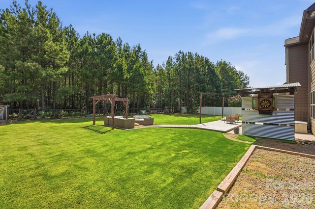 5917 Mcclintock Drive, Denver, NC 28037
