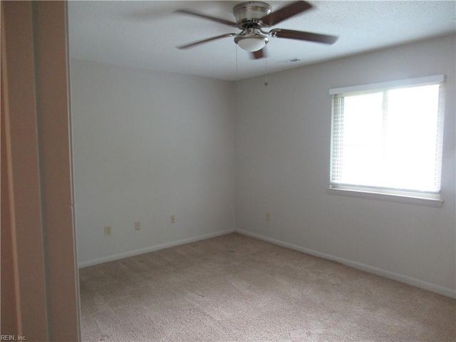 1805 Saint Regis CIR, Virginia Beach, VA 23453