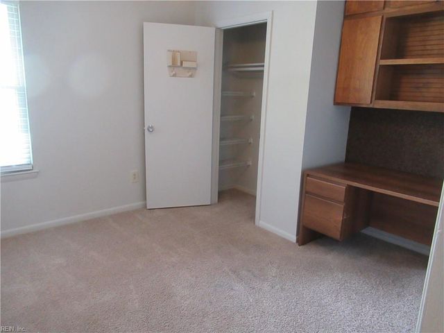 1805 Saint Regis CIR, Virginia Beach, VA 23453