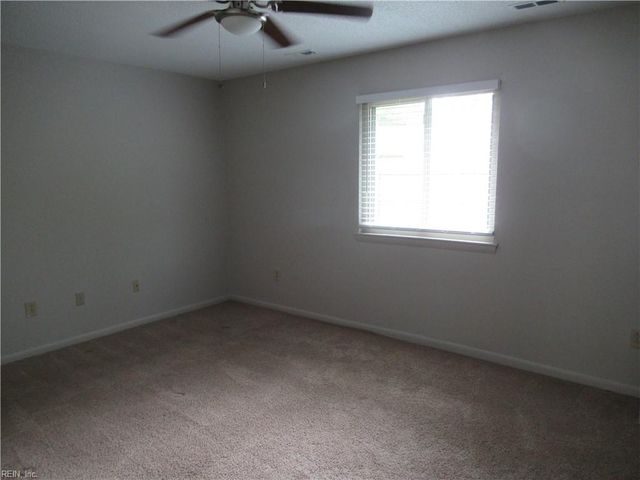 1805 Saint Regis CIR, Virginia Beach, VA 23453