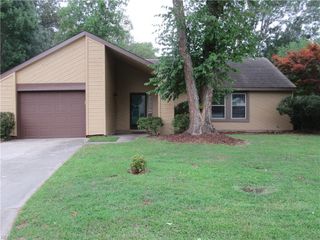 1805 Saint Regis CIR, Virginia Beach, VA 23453