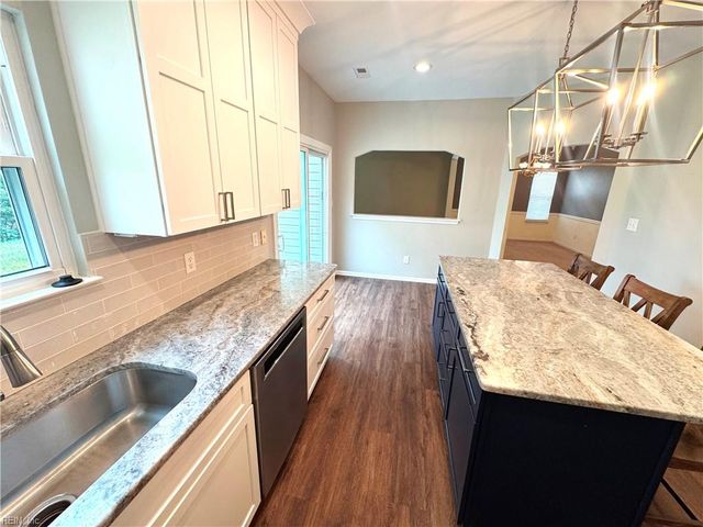 3513 Regret LN, Virginia Beach, VA 23453