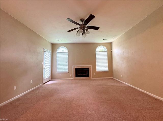 3513 Regret LN, Virginia Beach, VA 23453