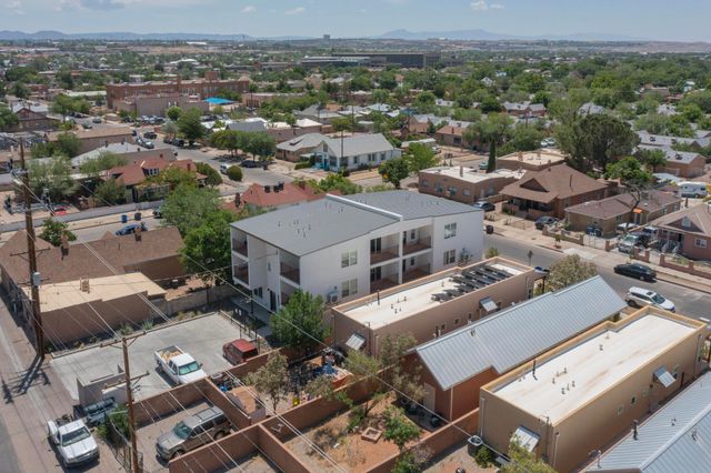 615 Iron Avenue SW, Albuquerque, NM 87102