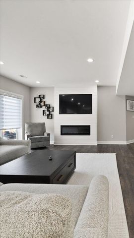 9317 Michigan Drive, Crown Point, IN 46307