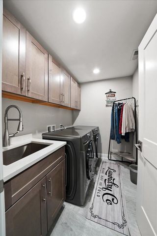 9317 Michigan Drive, Crown Point, IN 46307