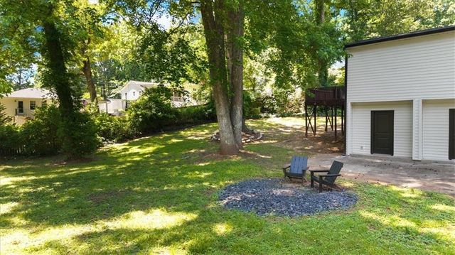 1044 Pinedale Drive SE, Smyrna, GA 30080