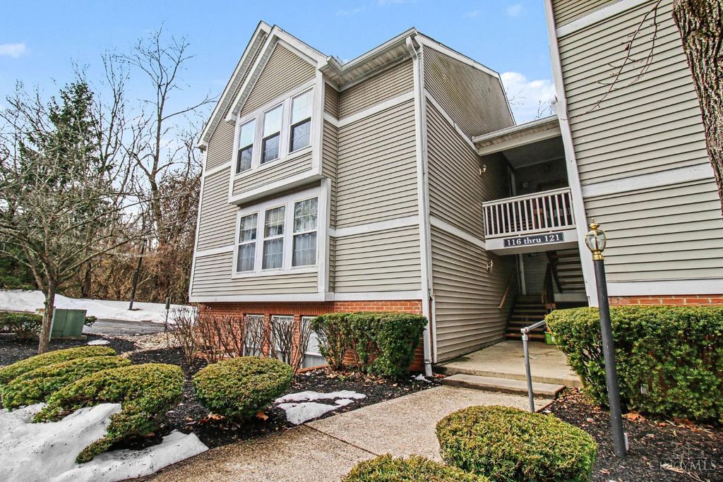 120 Highridge Court, Fairfield, OH 45014