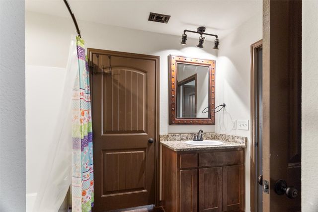 2404 Fox Court, Granbury, TX 76048