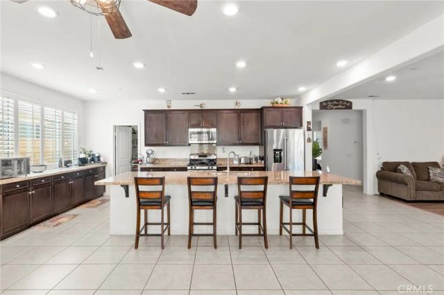 15466 Red Pepper, Fontana, CA 92336