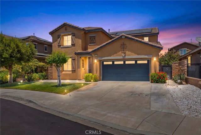 15466 Red Pepper, Fontana, CA 92336