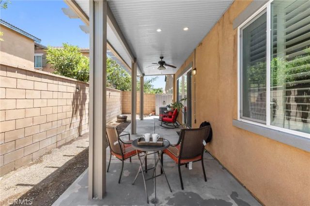 15466 Red Pepper, Fontana, CA 92336