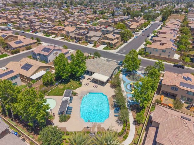 15466 Red Pepper, Fontana, CA 92336