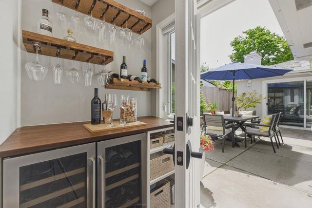 1142 Virginia Avenue, Redwood City, CA 94061