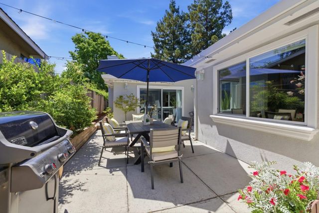 1142 Virginia Avenue, Redwood City, CA 94061