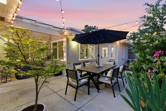 1142 Virginia Avenue, Redwood City, CA 94061