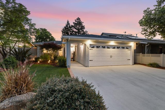 1142 Virginia Avenue, Redwood City, CA 94061