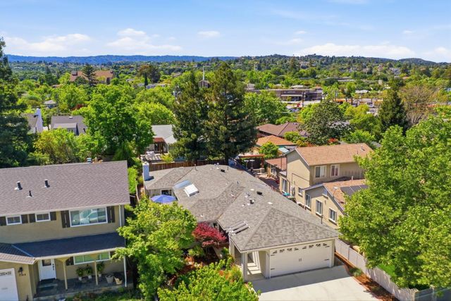 1142 Virginia Avenue, Redwood City, CA 94061