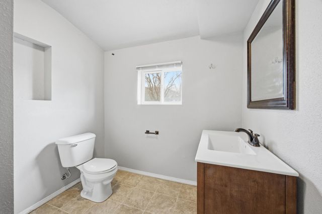 1002 4th Avenue S, Moorhead, MN 56560