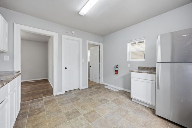 1002 4th Avenue S, Moorhead, MN 56560