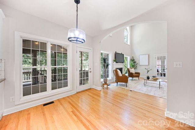 5355 Shannamara Drive, Matthews, NC 28104