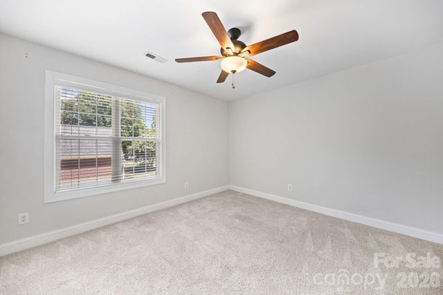 5355 Shannamara Drive, Matthews, NC 28104