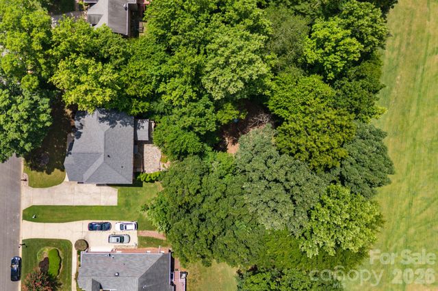 5355 Shannamara Drive, Matthews, NC 28104