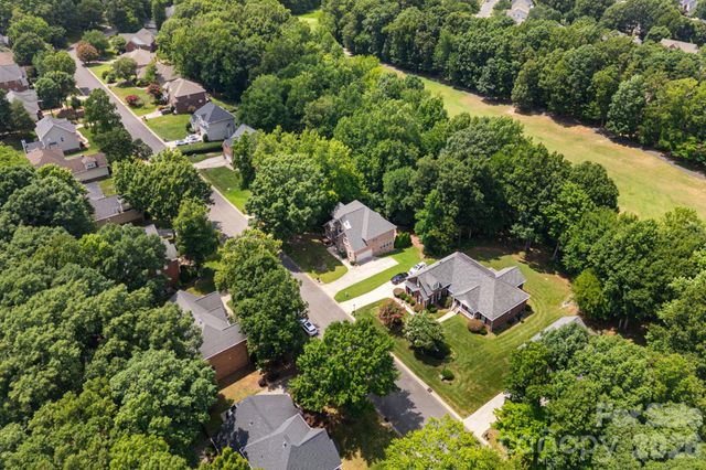 5355 Shannamara Drive, Matthews, NC 28104