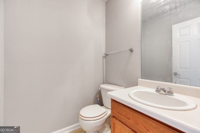 679 Michael Cir, Monroe, GA 30655