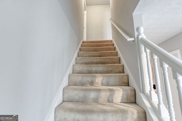 679 Michael Cir, Monroe, GA 30655