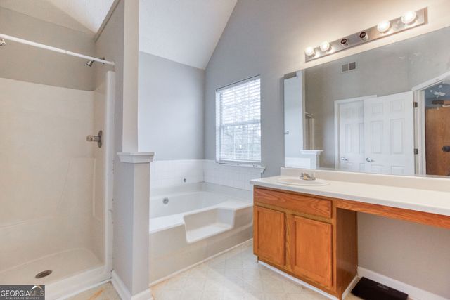 679 Michael Cir, Monroe, GA 30655