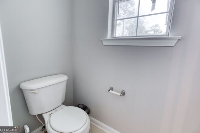 679 Michael Cir, Monroe, GA 30655